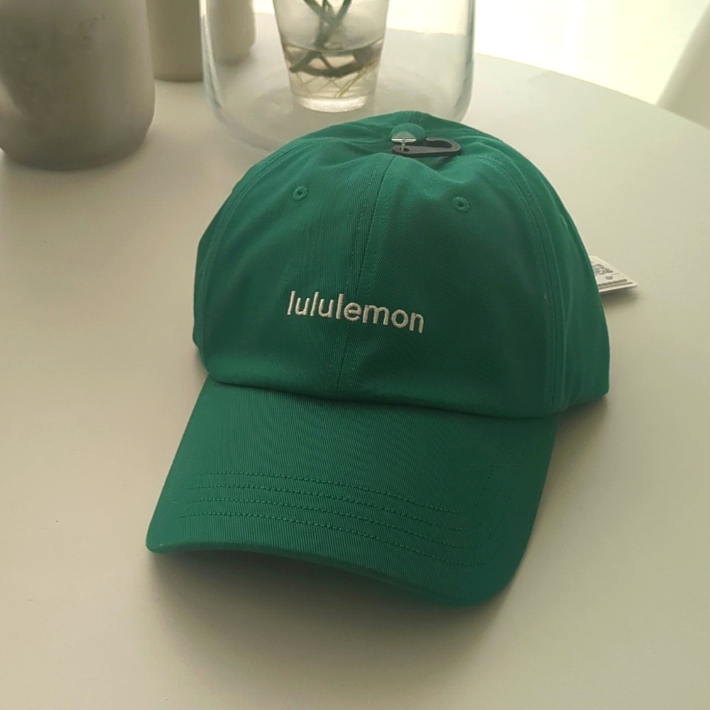 NWT Lululemon green baseball cap